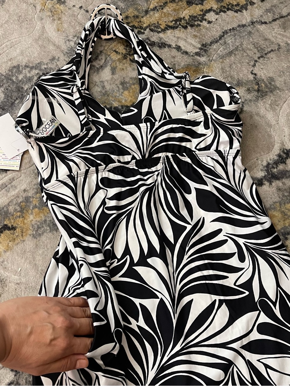 24th & Ocean Black & White Twist Halter Swimdress with Leaf Print - Picture 7 of 16